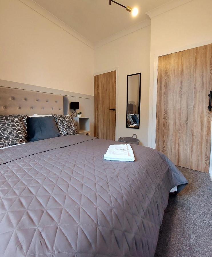 Modern & Bright, G/F, 1Br Apt. Real Hidden Gem Lejlighed Hamilton Eksteriør billede